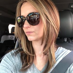 Meet your Posher, Leann